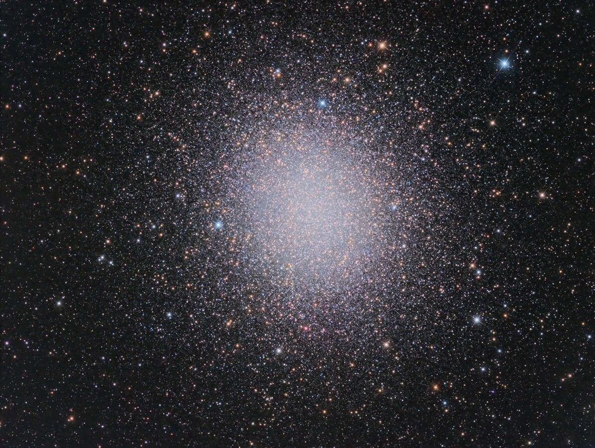 APOD: 2026 September 25 – Globular Star Cluster Omega Centauri